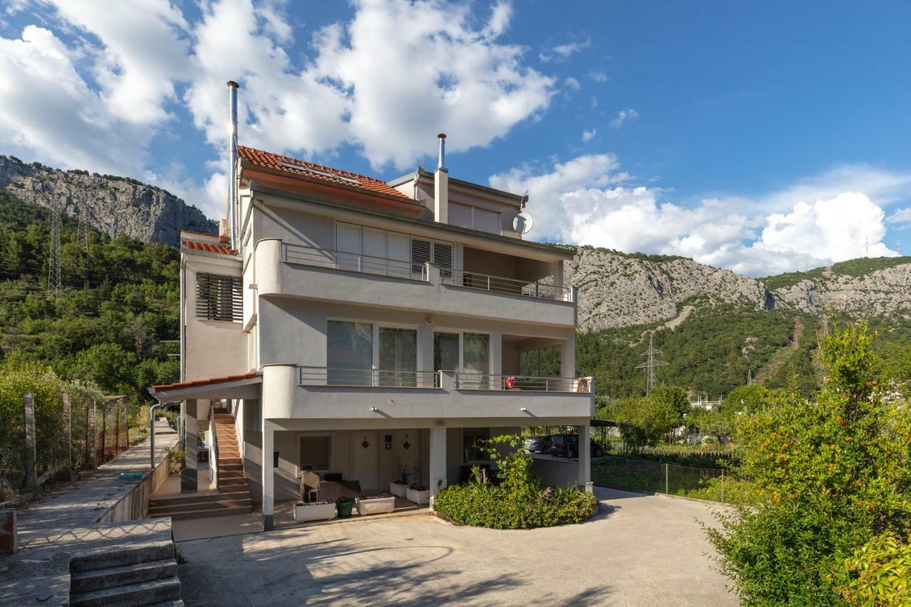 Apartments Bubalo Omiš Kültér fotó