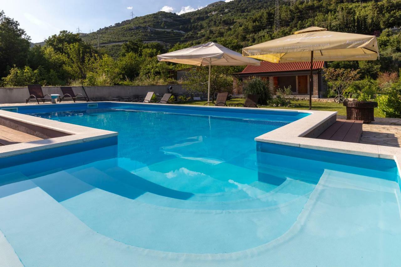 Apartments Bubalo Omiš Kültér fotó