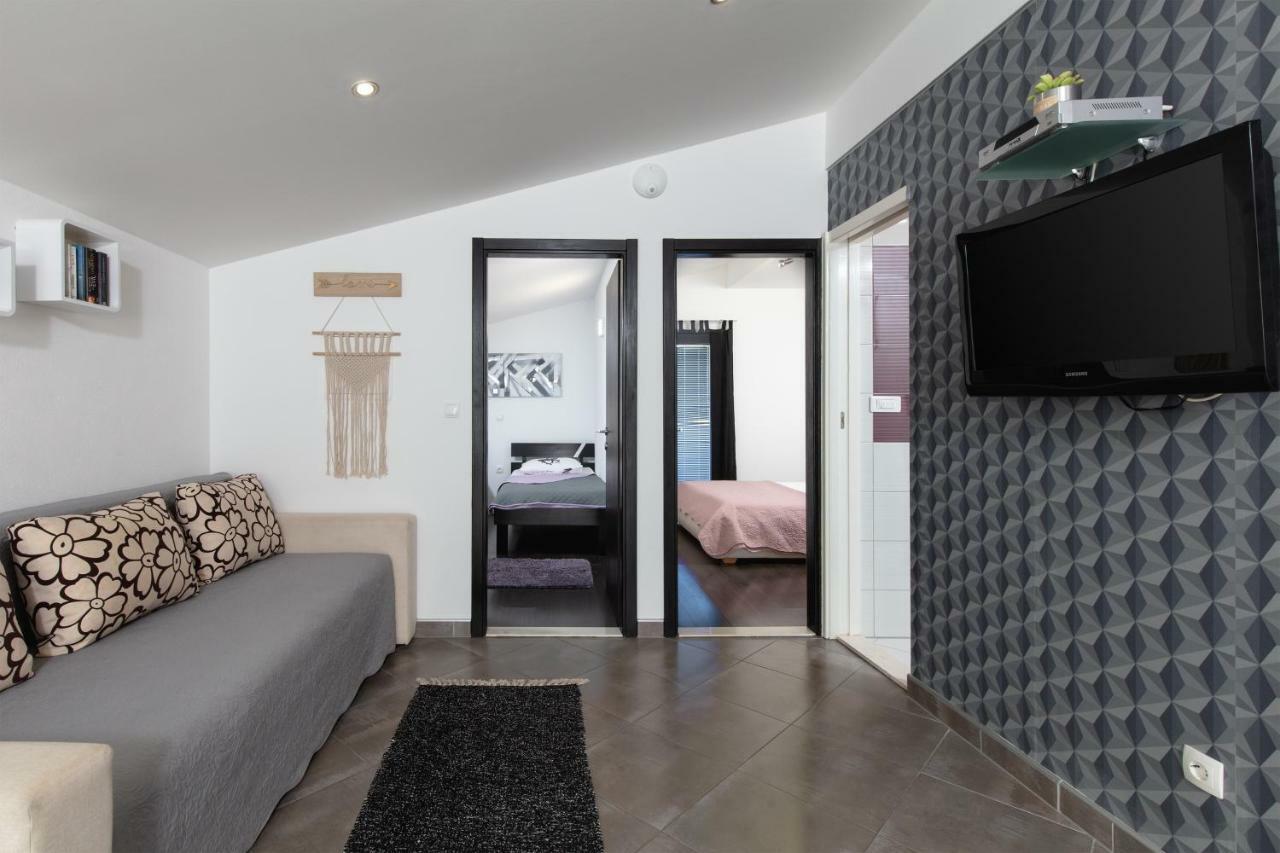 Apartments Bubalo Omiš Kültér fotó